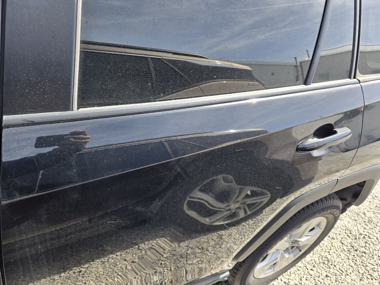 Vehicle/249851_11.jpg