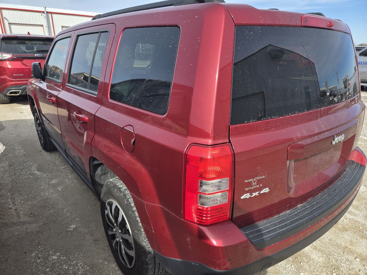 Vehicle/249887_03.jpg