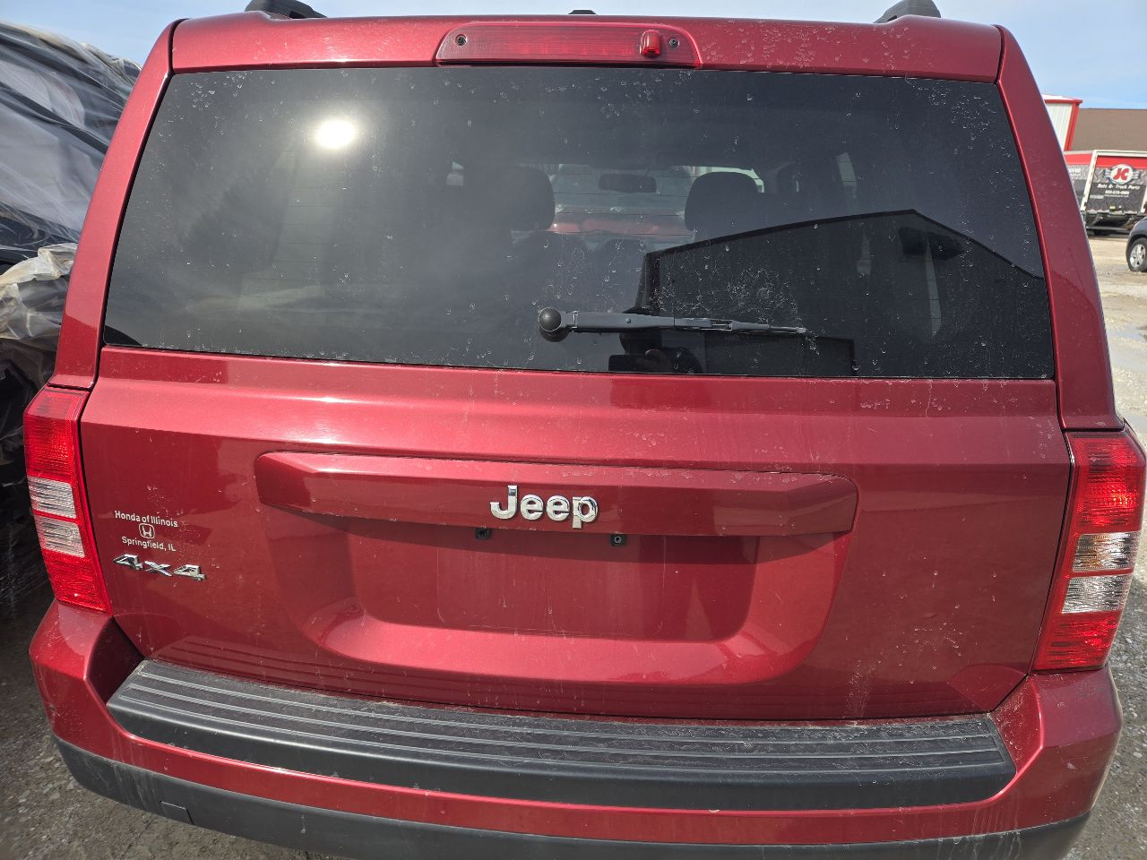 Vehicle/249887_05.jpg