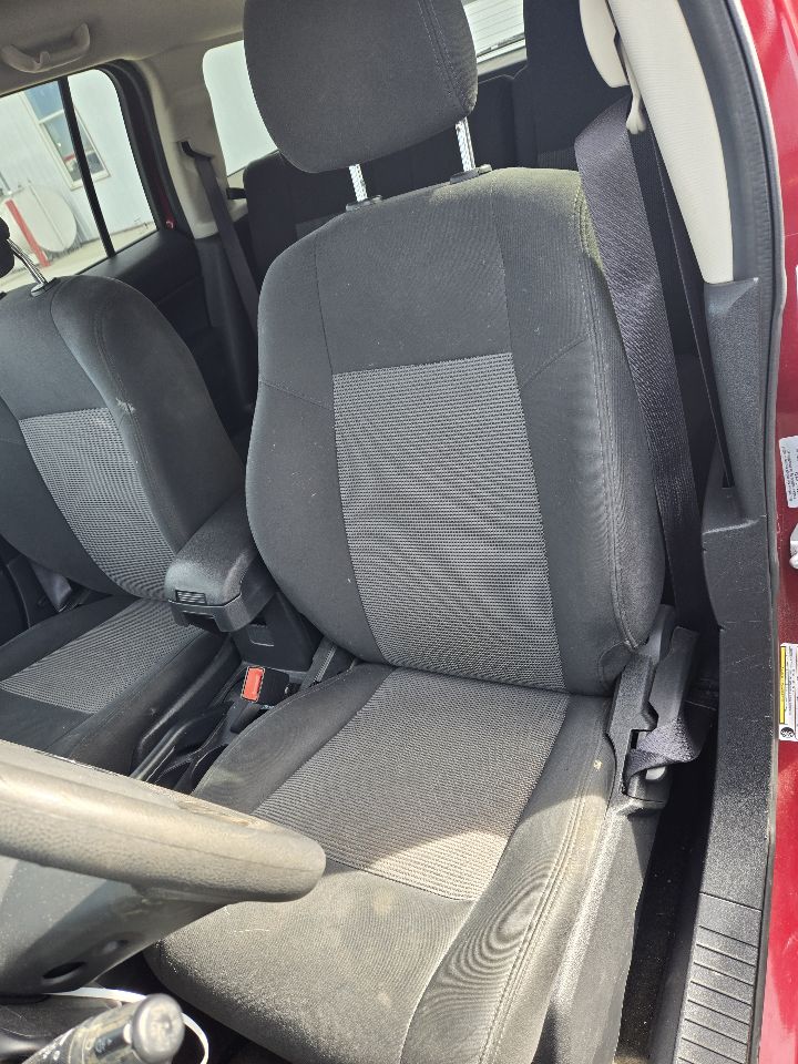 Vehicle/249887_10.jpg