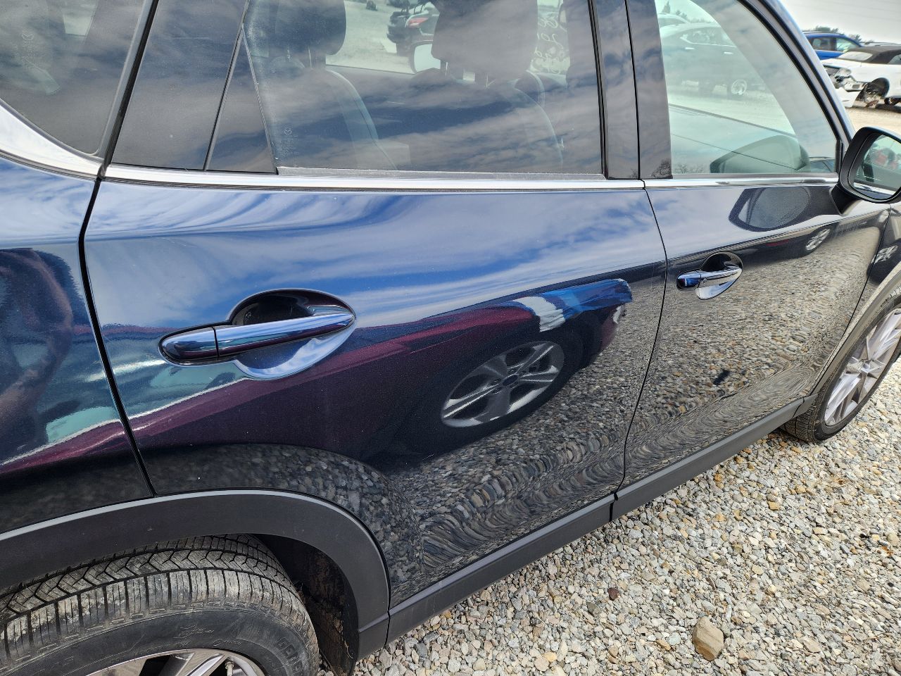 https://f005.backblazeb2.com/file/img-partshotlines-com/Inventory/EX441/Vehicle/249907_11.jpg