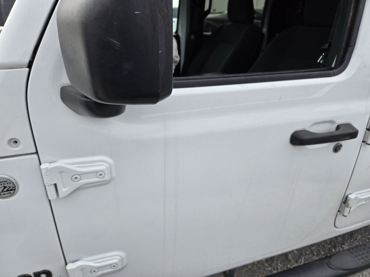 https://f005.backblazeb2.com/file/img-partshotlines-com/Inventory/EX441/Vehicle/249929_10.jpg