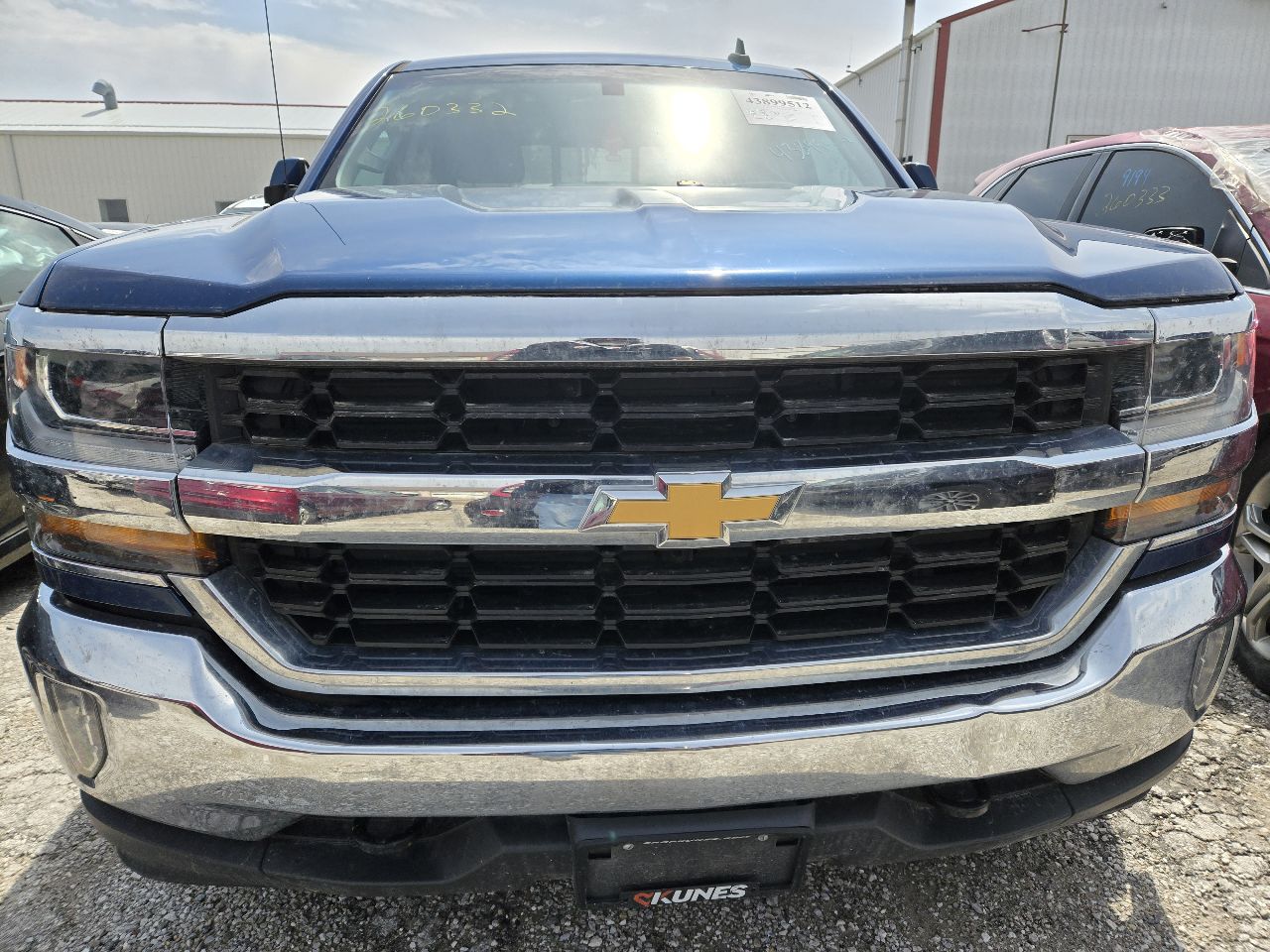 Vehicle/249959_07.jpg