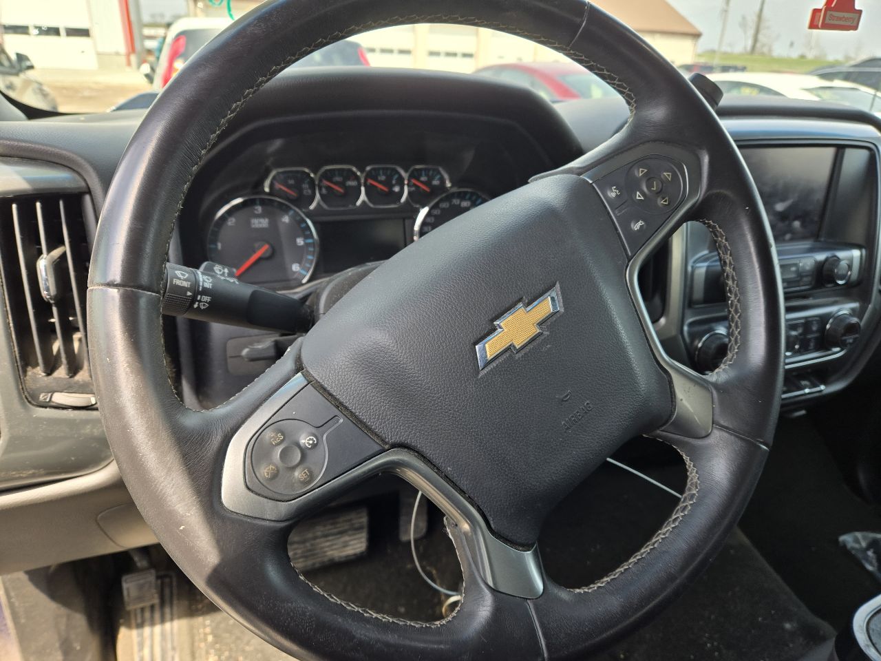 Vehicle/249959_12.jpg