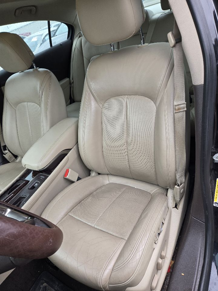 Vehicle/249979_11.jpg