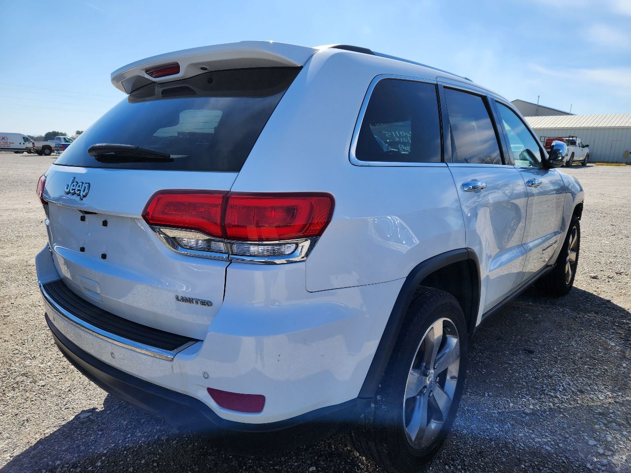 Vehicle/250007_03.jpg