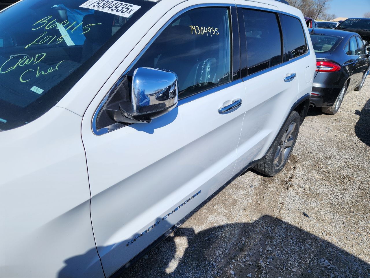 Vehicle/250007_08.jpg