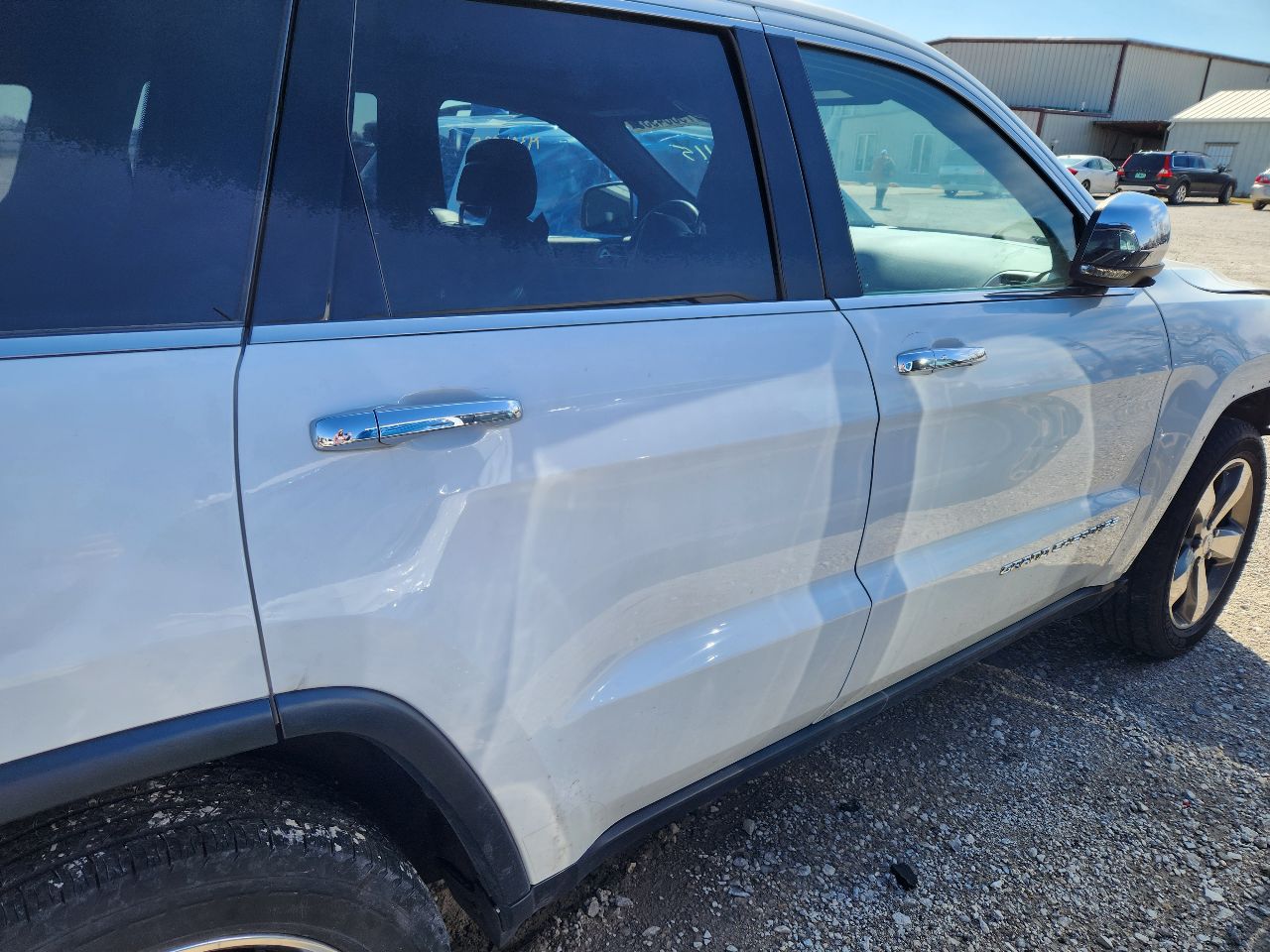 Vehicle/250007_12.jpg