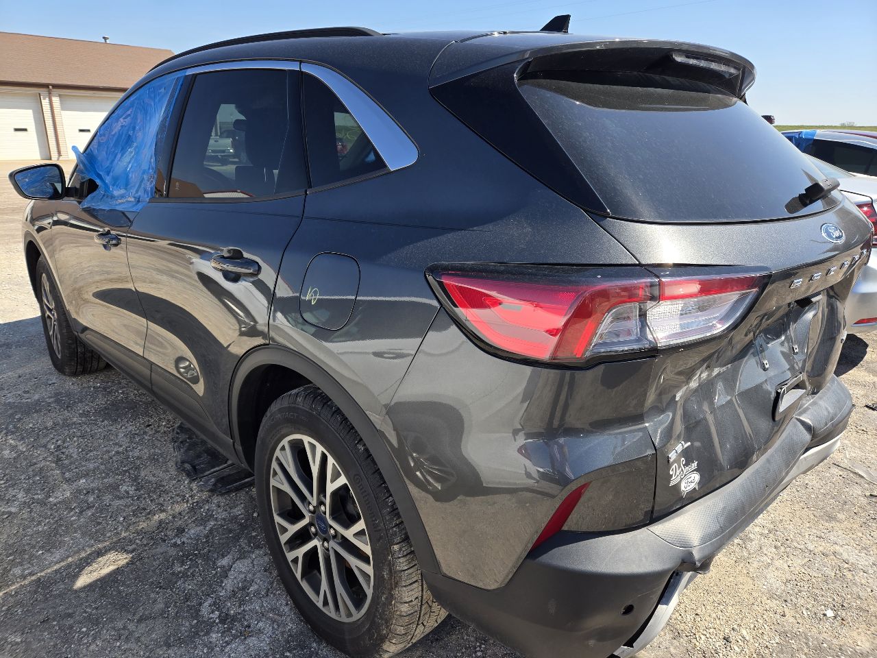 Vehicle/250036_03.jpg