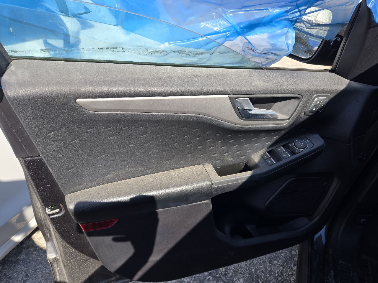Vehicle/250036_12.jpg