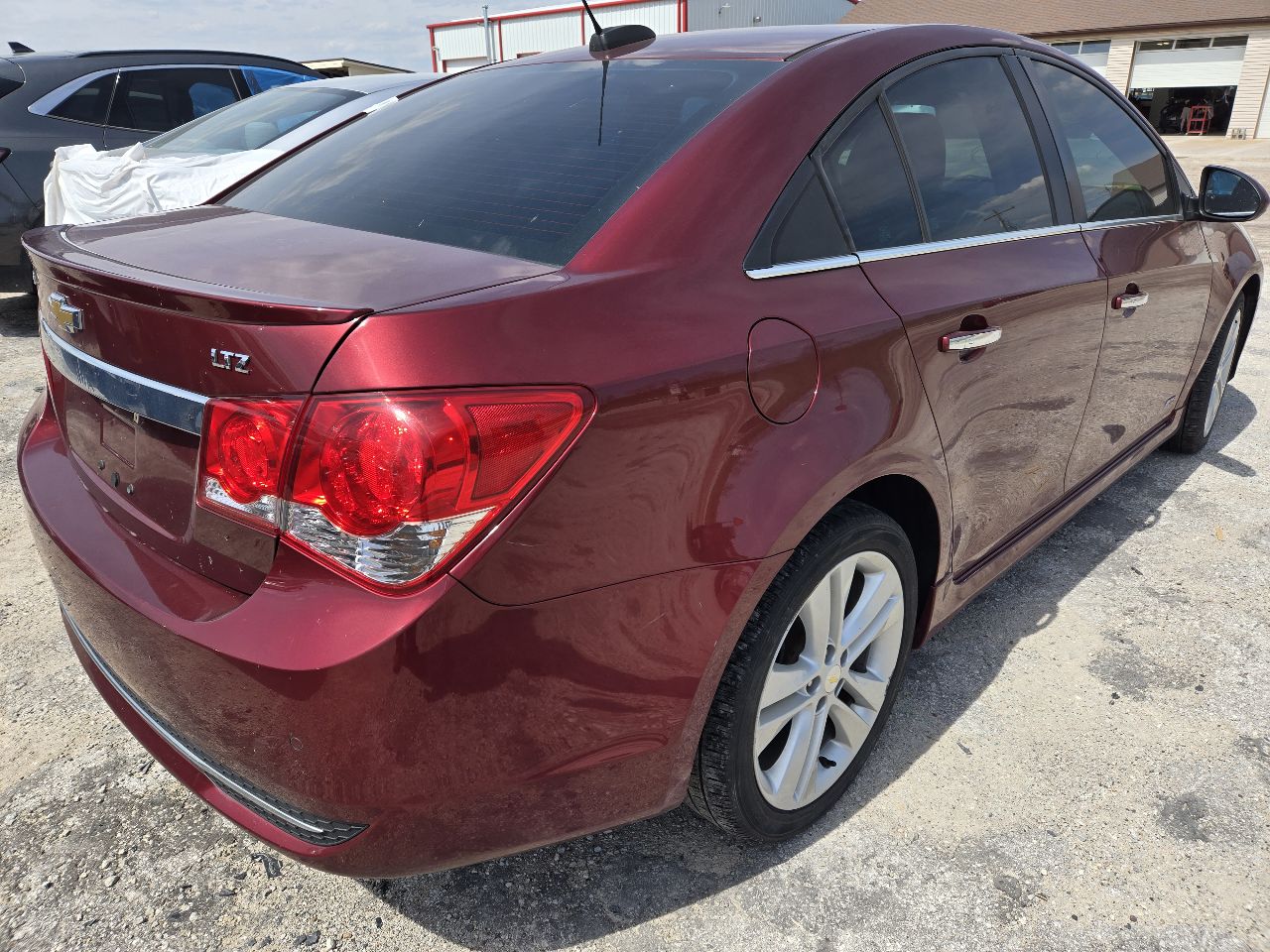 Vehicle/250053_04.jpg