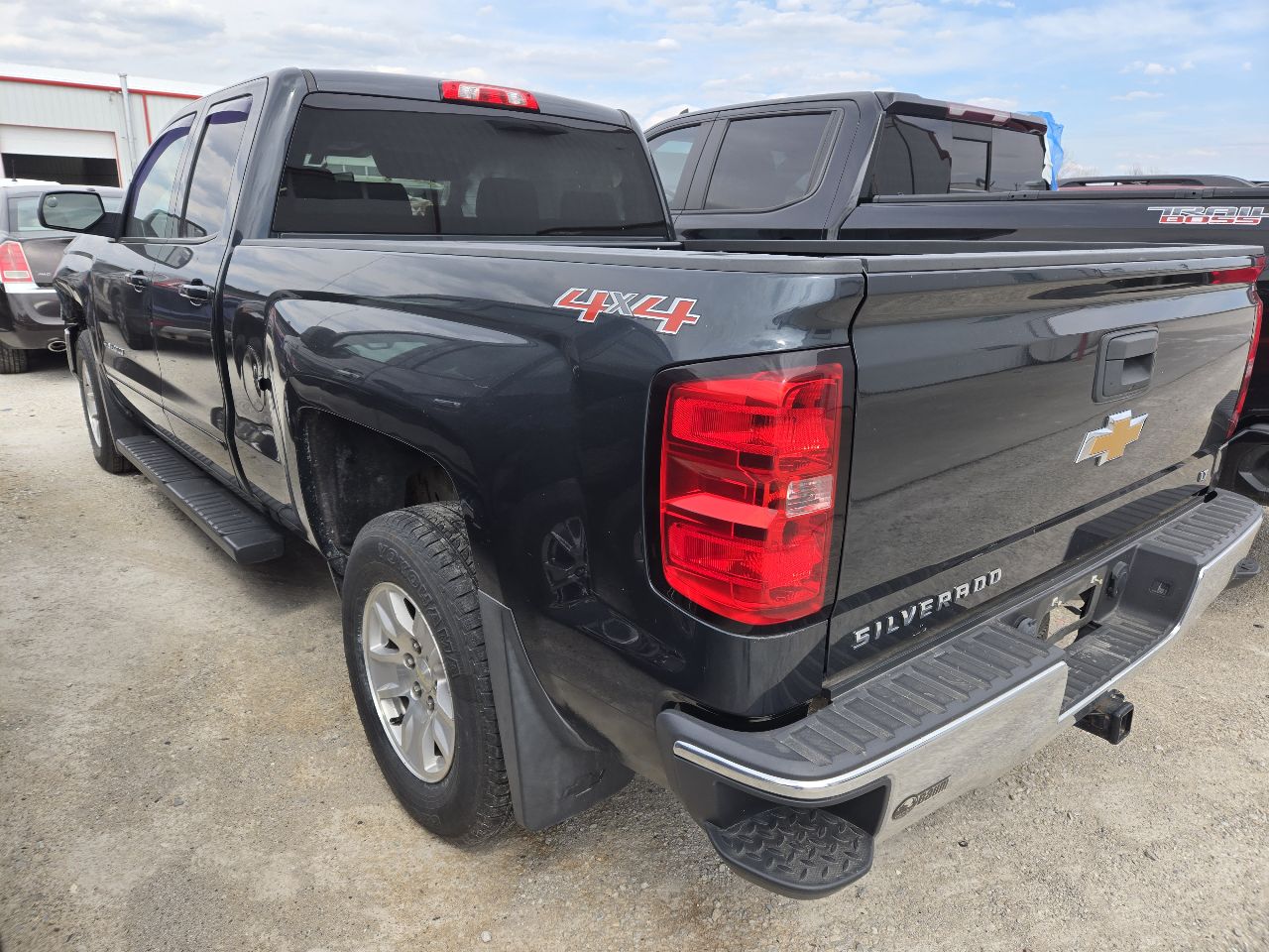 https://f005.backblazeb2.com/file/img-partshotlines-com/Inventory/EX441/Vehicle/250058_03.jpg
