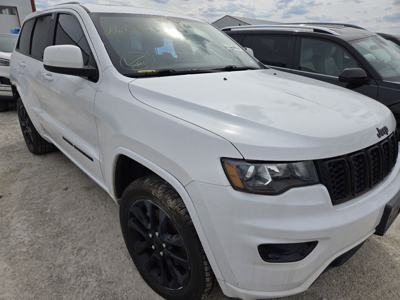 Vehicle/250072_01.jpg