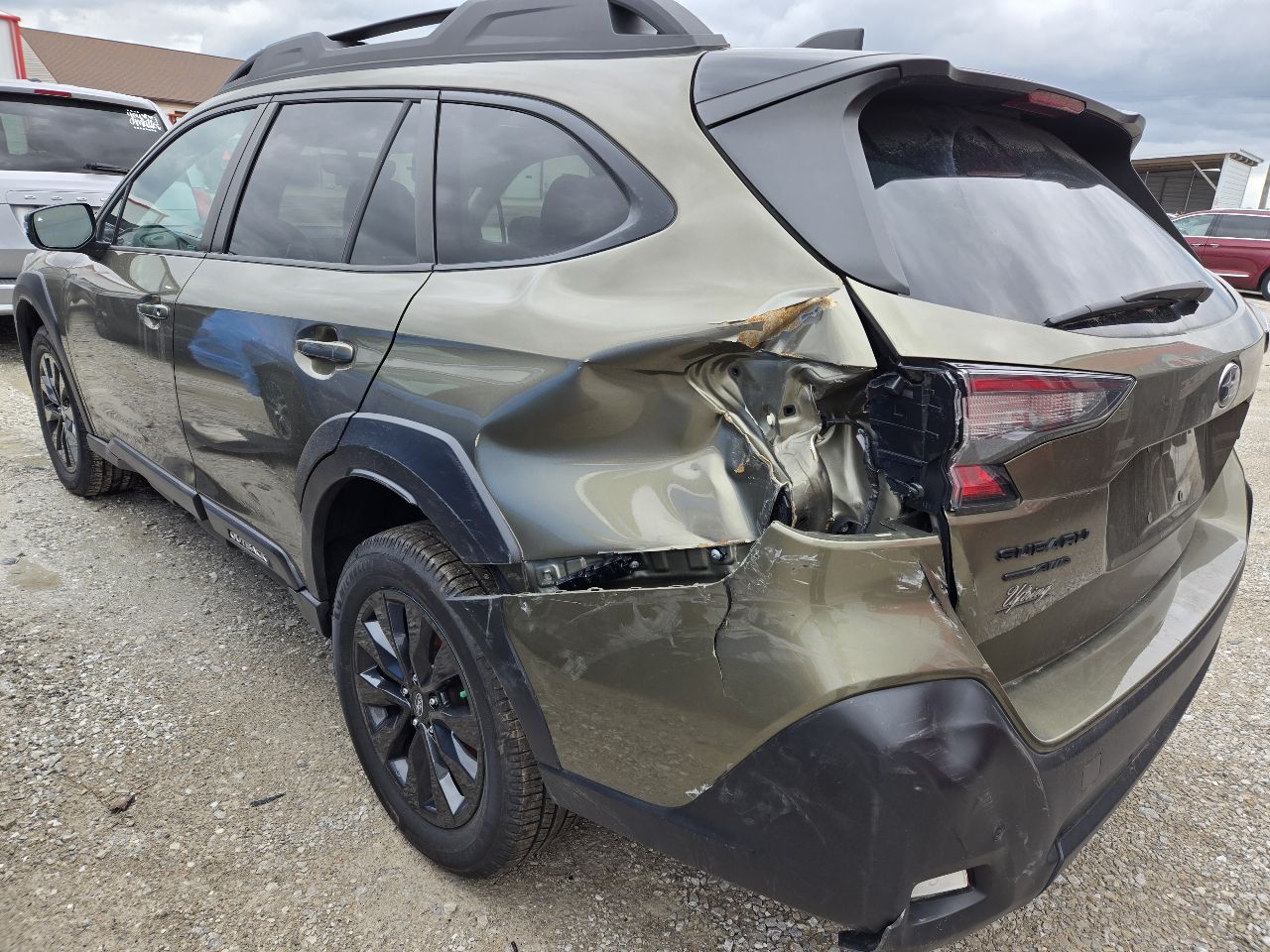 https://f005.backblazeb2.com/file/img-partshotlines-com/Inventory/EX441/Vehicle/250120_03.jpg