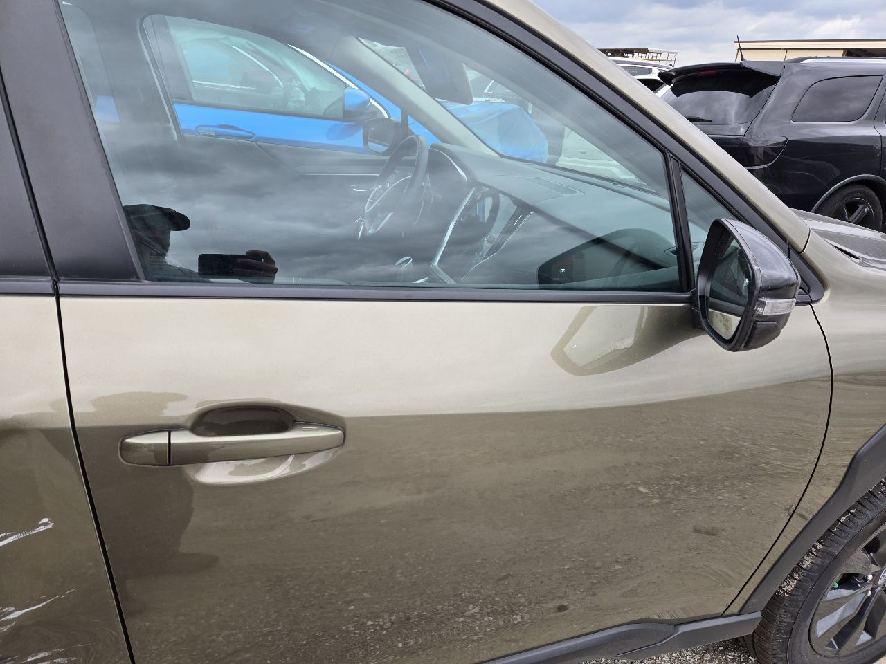 https://f005.backblazeb2.com/file/img-partshotlines-com/Inventory/EX441/Vehicle/250120_06.jpg