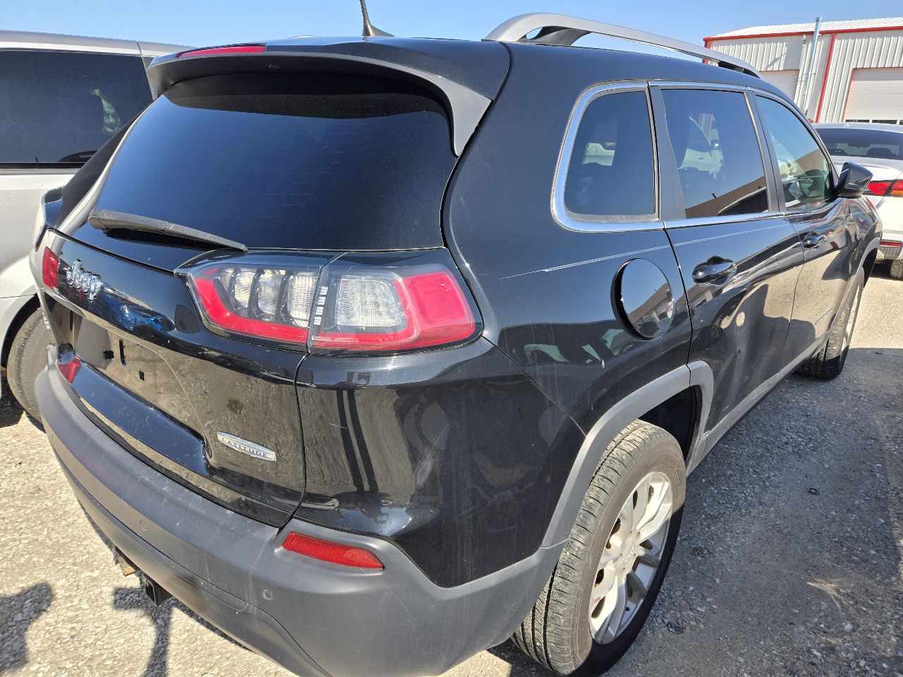 https://f005.backblazeb2.com/file/img-partshotlines-com/Inventory/EX441/Vehicle/250128_04.jpg