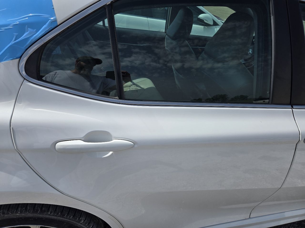 https://f005.backblazeb2.com/file/img-partshotlines-com/Inventory/EX441/Vehicle/250189_06.jpg