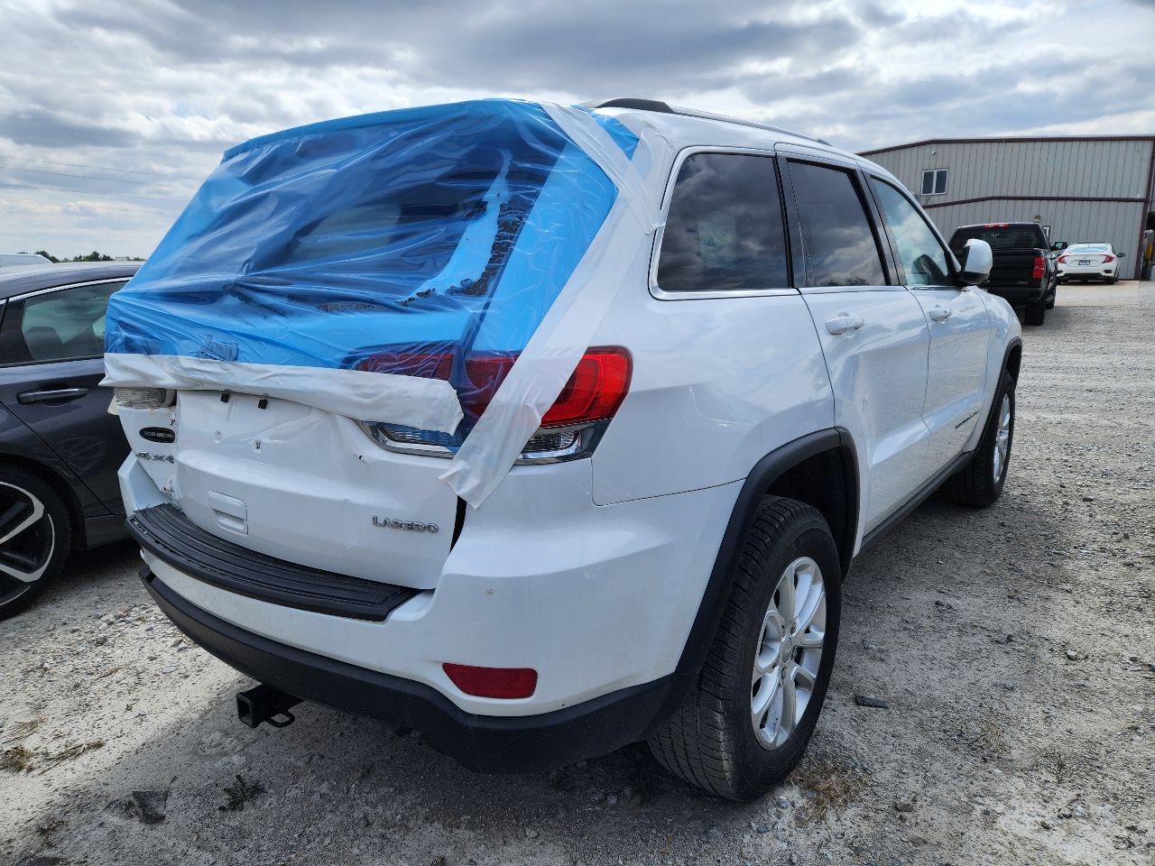 https://f005.backblazeb2.com/file/img-partshotlines-com/Inventory/EX441/Vehicle/250231_03.jpg