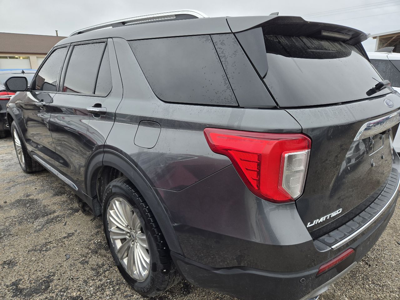 Vehicle/250232_03.jpg