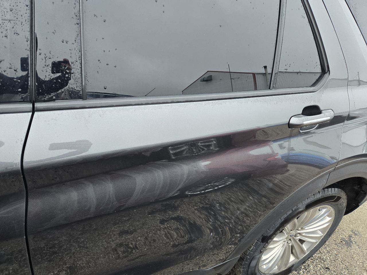Vehicle/250232_11.jpg