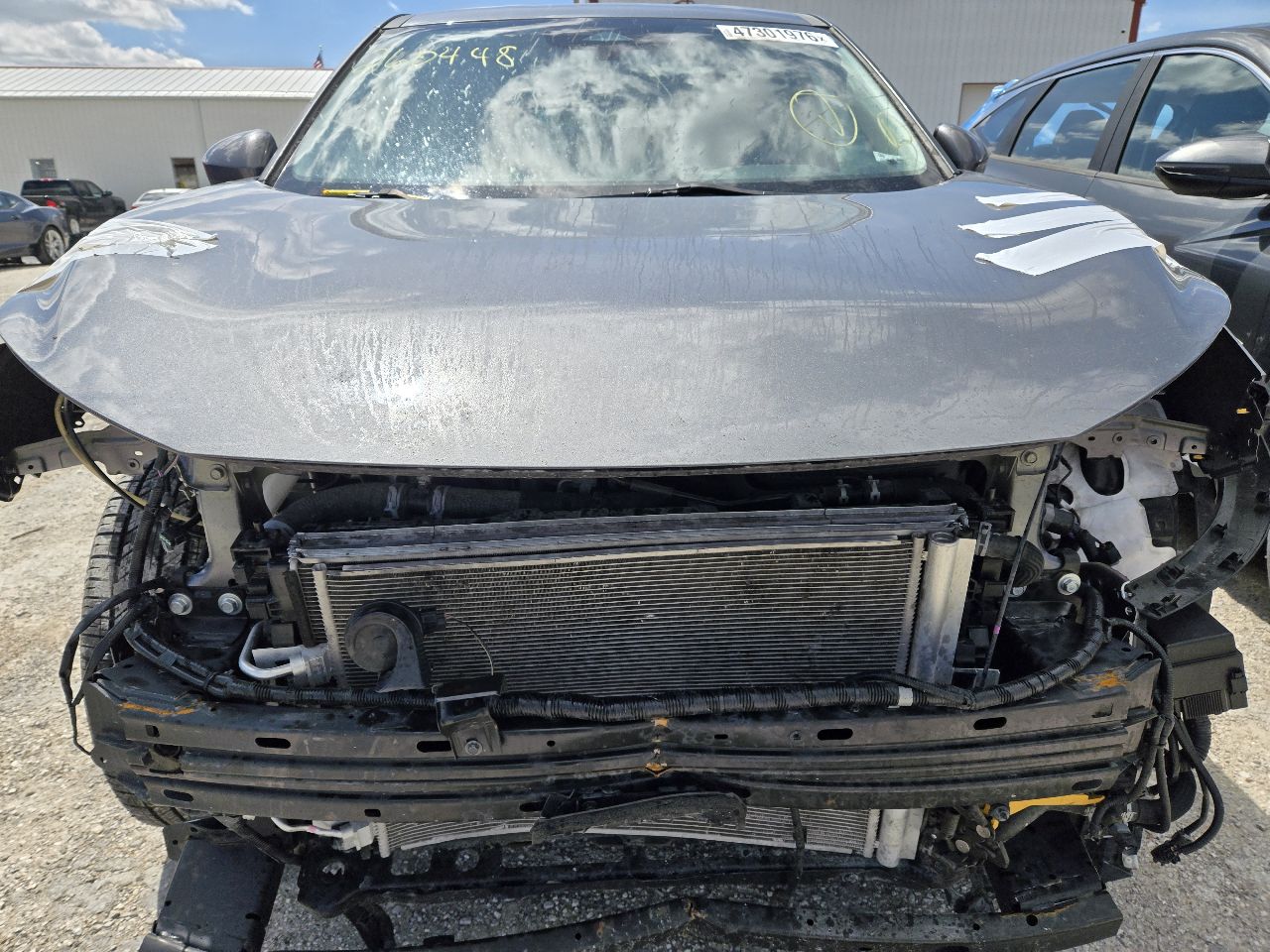 Vehicle/250269_08.jpg