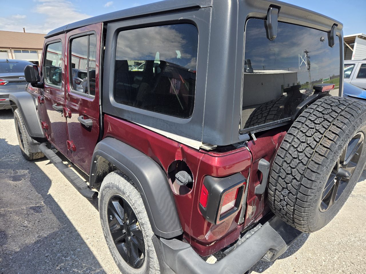 https://f005.backblazeb2.com/file/img-partshotlines-com/Inventory/EX441/Vehicle/250295_03.jpg