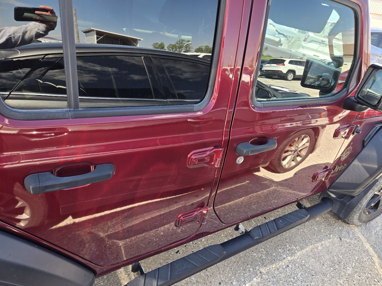 https://f005.backblazeb2.com/file/img-partshotlines-com/Inventory/EX441/Vehicle/250295_07.jpg