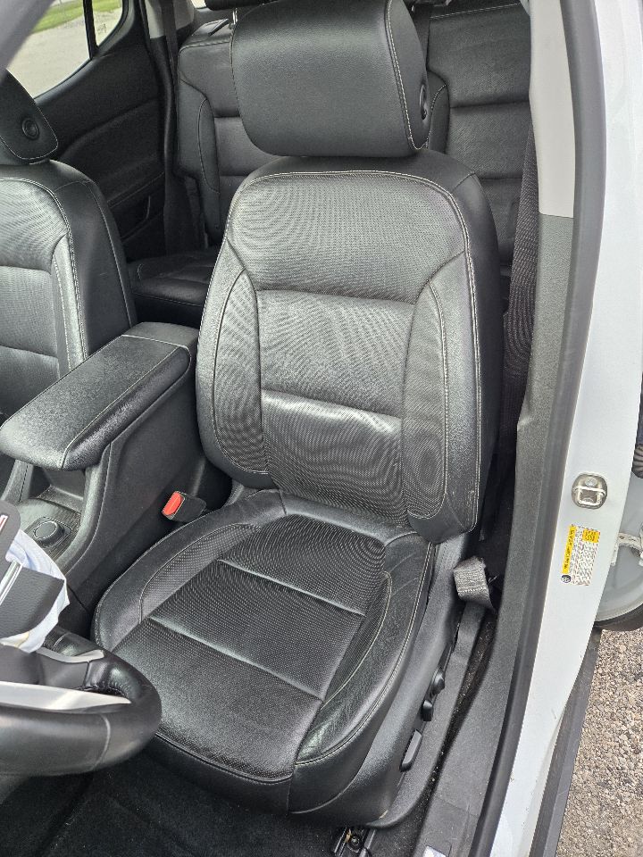 https://f005.backblazeb2.com/file/img-partshotlines-com/Inventory/EX441/Vehicle/250305_12.jpg