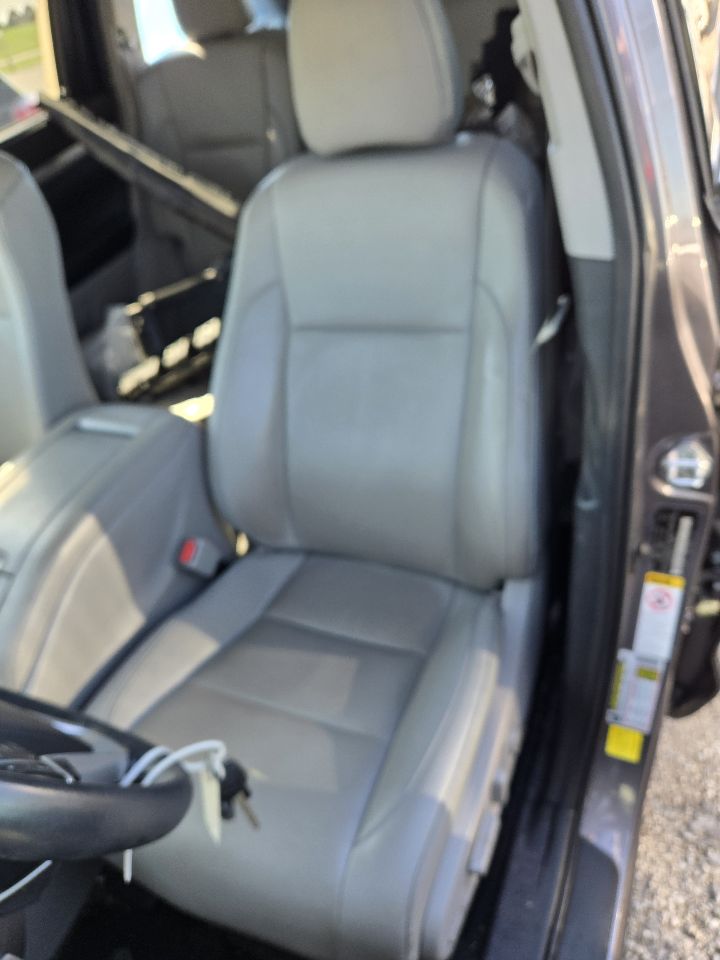 https://f005.backblazeb2.com/file/img-partshotlines-com/Inventory/EX441/Vehicle/250343_08.jpg