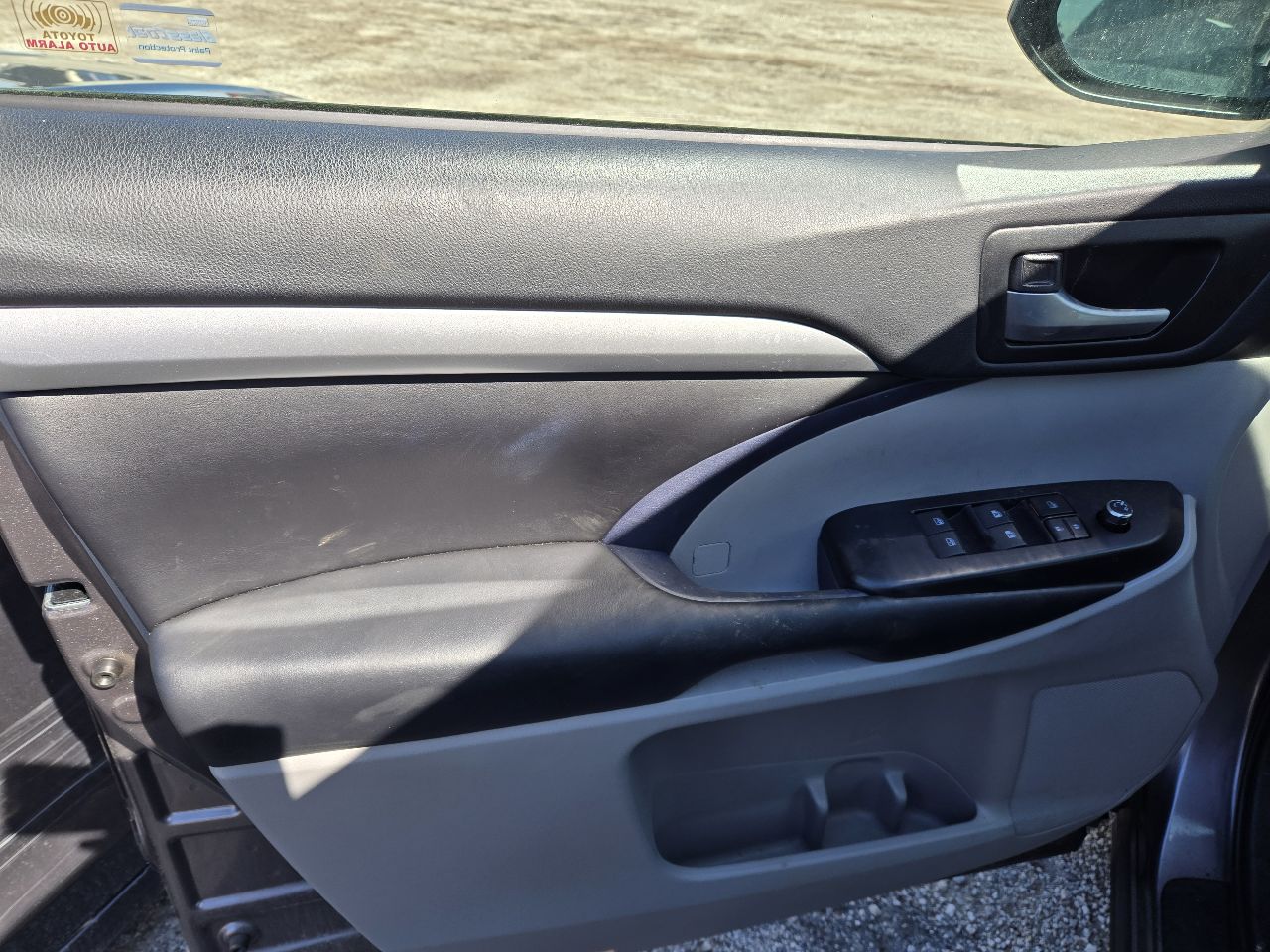https://f005.backblazeb2.com/file/img-partshotlines-com/Inventory/EX441/Vehicle/250343_09.jpg