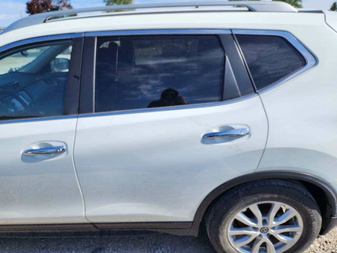 Vehicle/250352_08.jpg