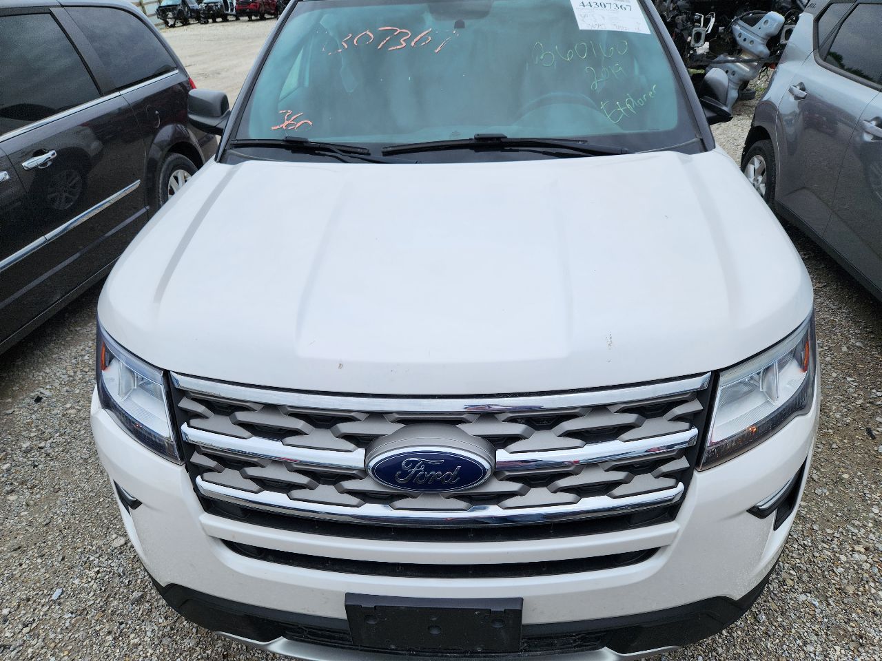 https://f005.backblazeb2.com/file/img-partshotlines-com/Inventory/EX441/Vehicle/250355_07.jpg