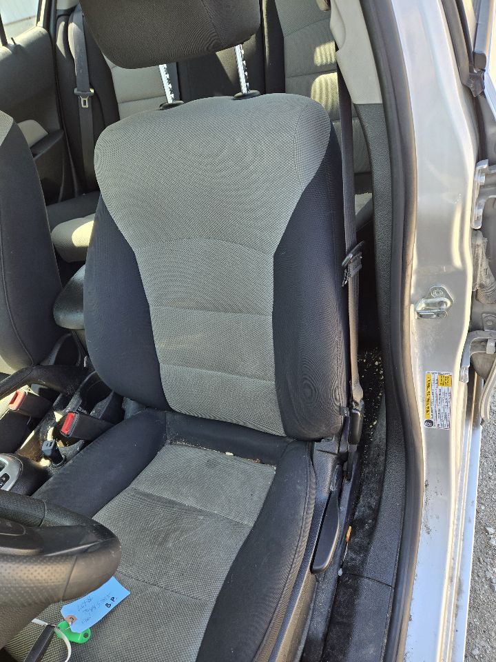 Vehicle/250364_12.jpg