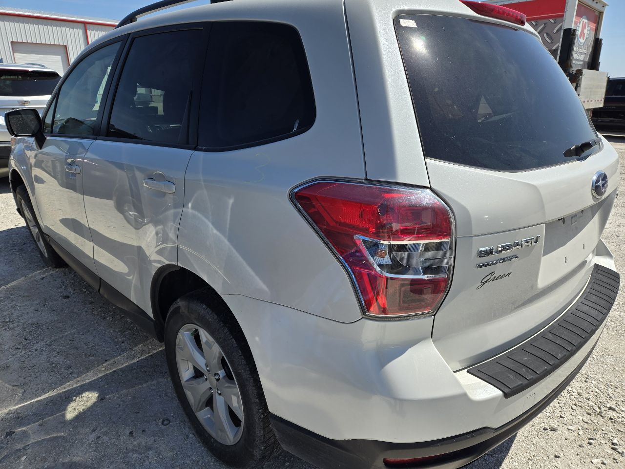 Vehicle/250366_03.jpg