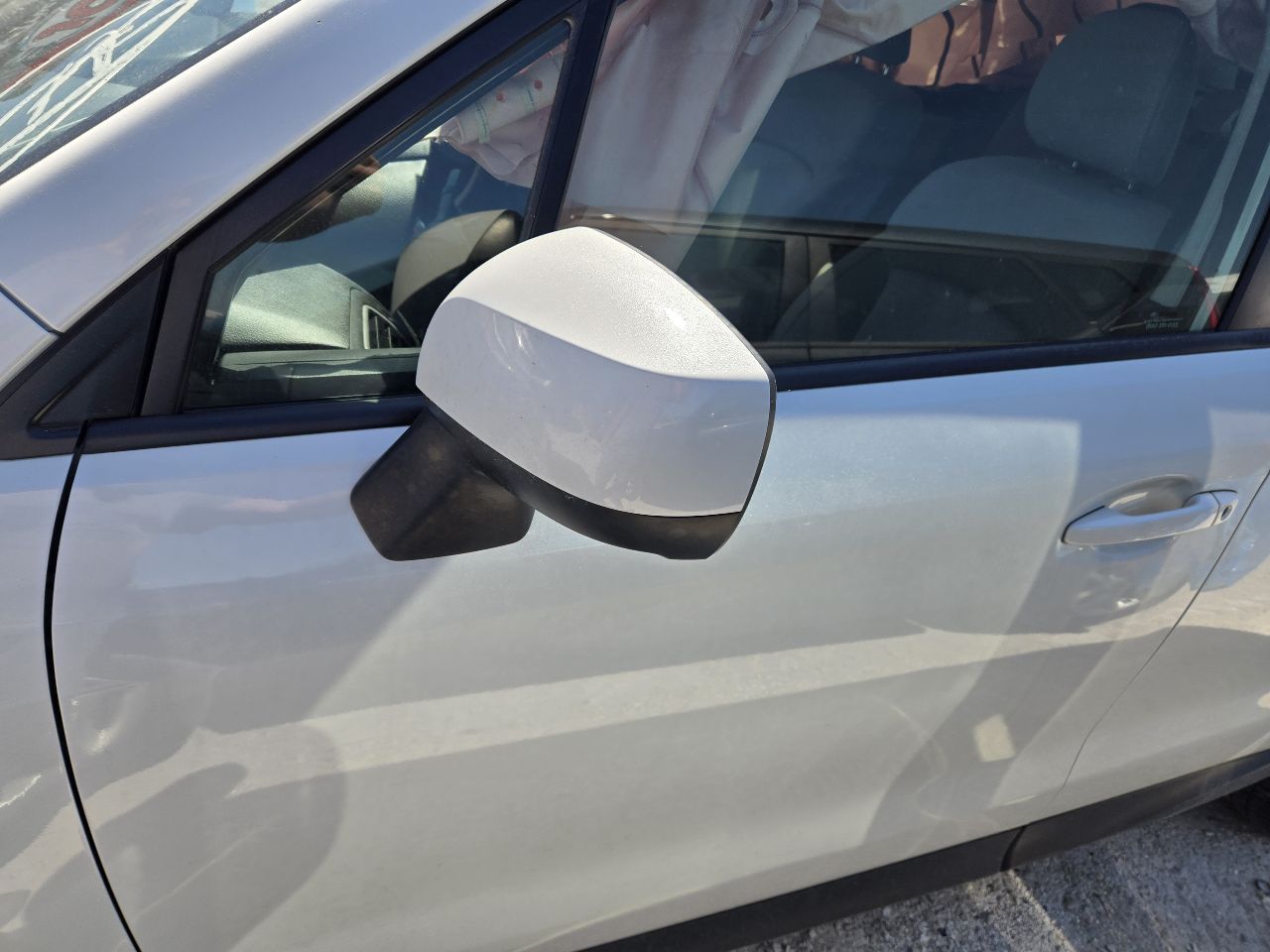 Vehicle/250366_08.jpg