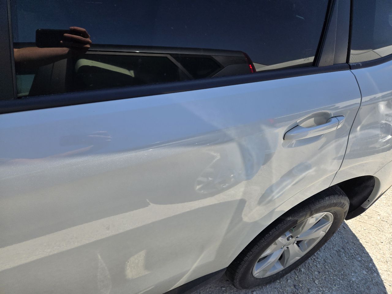 Vehicle/250366_09.jpg