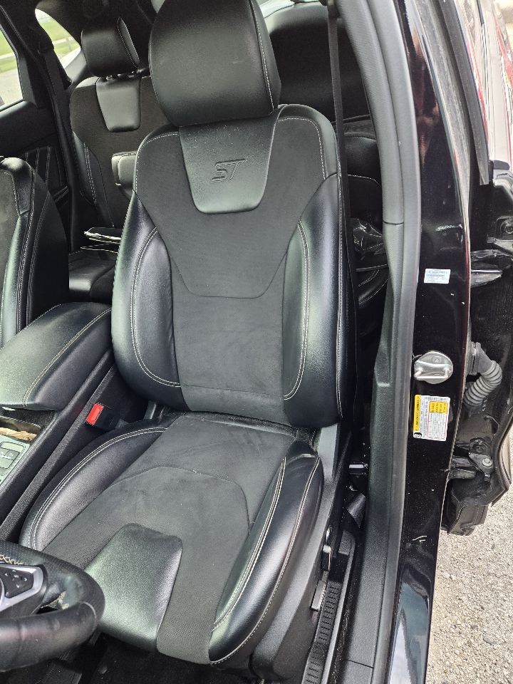 Vehicle/250370_12.jpg