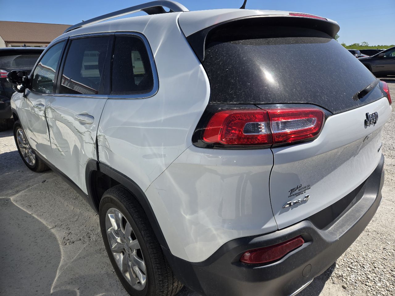 Vehicle/250382_03.jpg
