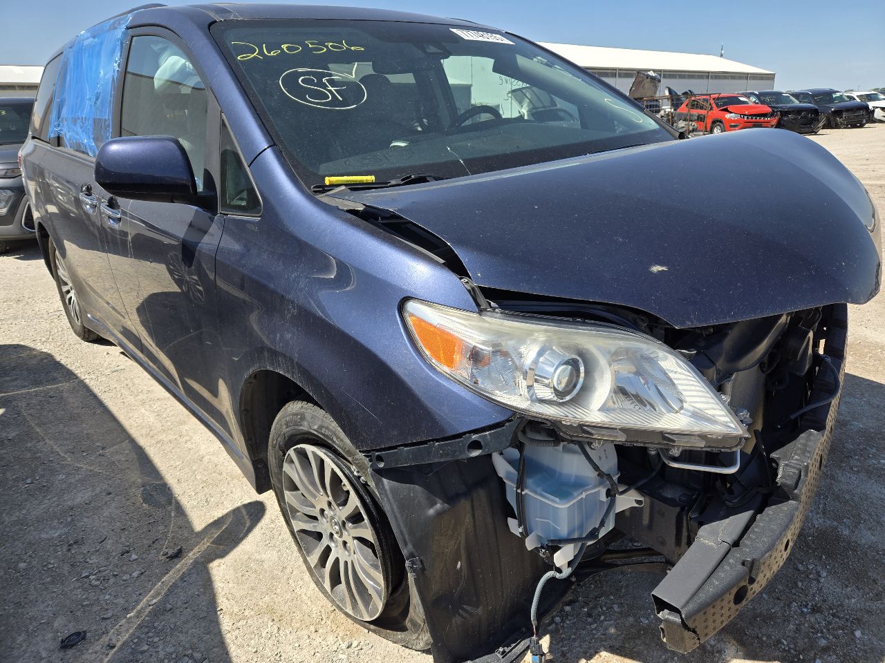 https://f005.backblazeb2.com/file/img-partshotlines-com/Inventory/EX441/Vehicle/250388_01.jpg