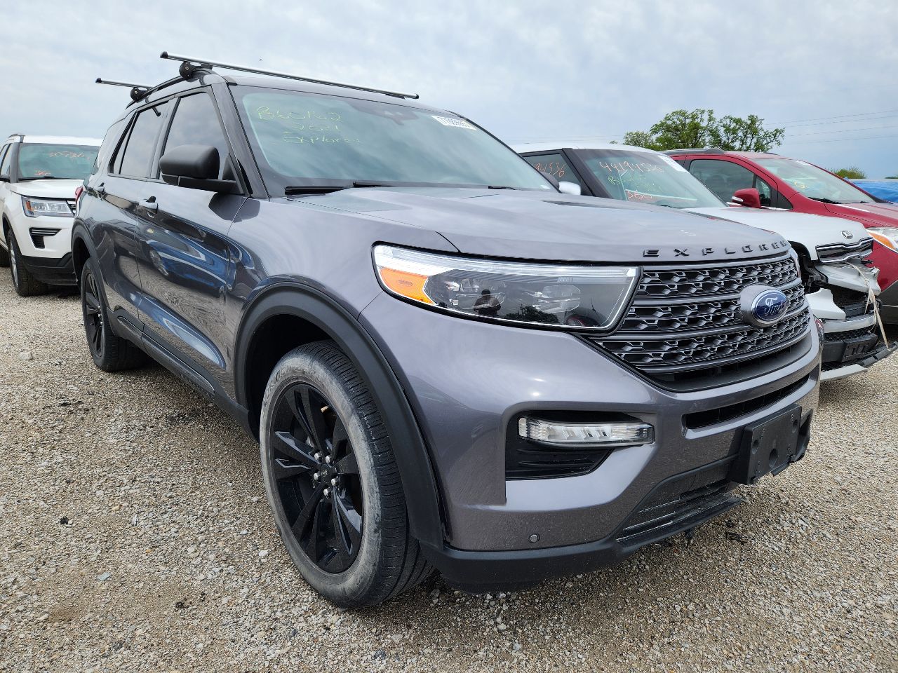 Vehicle/250390_04.jpg