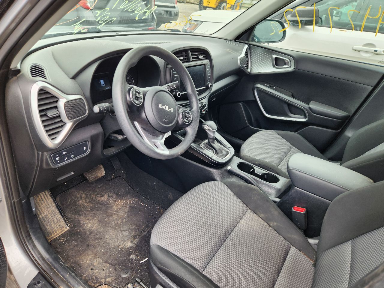 https://f005.backblazeb2.com/file/img-partshotlines-com/Inventory/EX441/Vehicle/250408_12.jpg