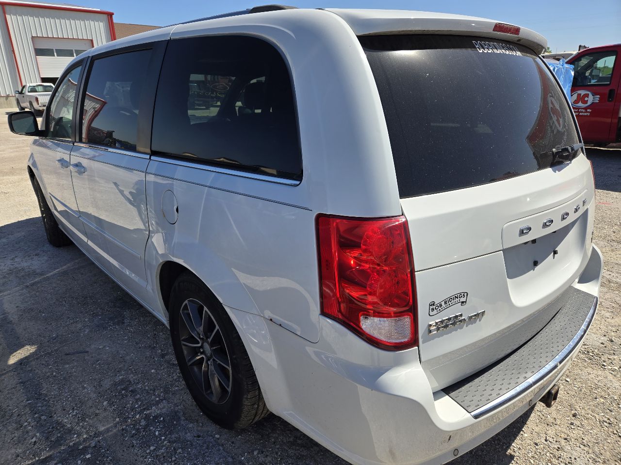 https://f005.backblazeb2.com/file/img-partshotlines-com/Inventory/EX441/Vehicle/250414_03.jpg