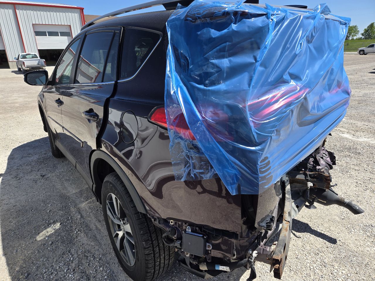 https://f005.backblazeb2.com/file/img-partshotlines-com/Inventory/EX441/Vehicle/250416_03.jpg
