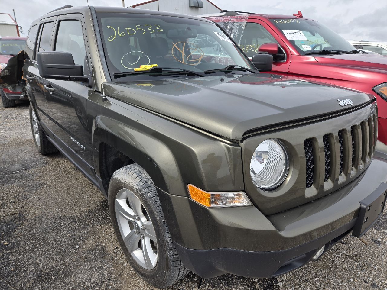 Vehicle/250452_01.jpg