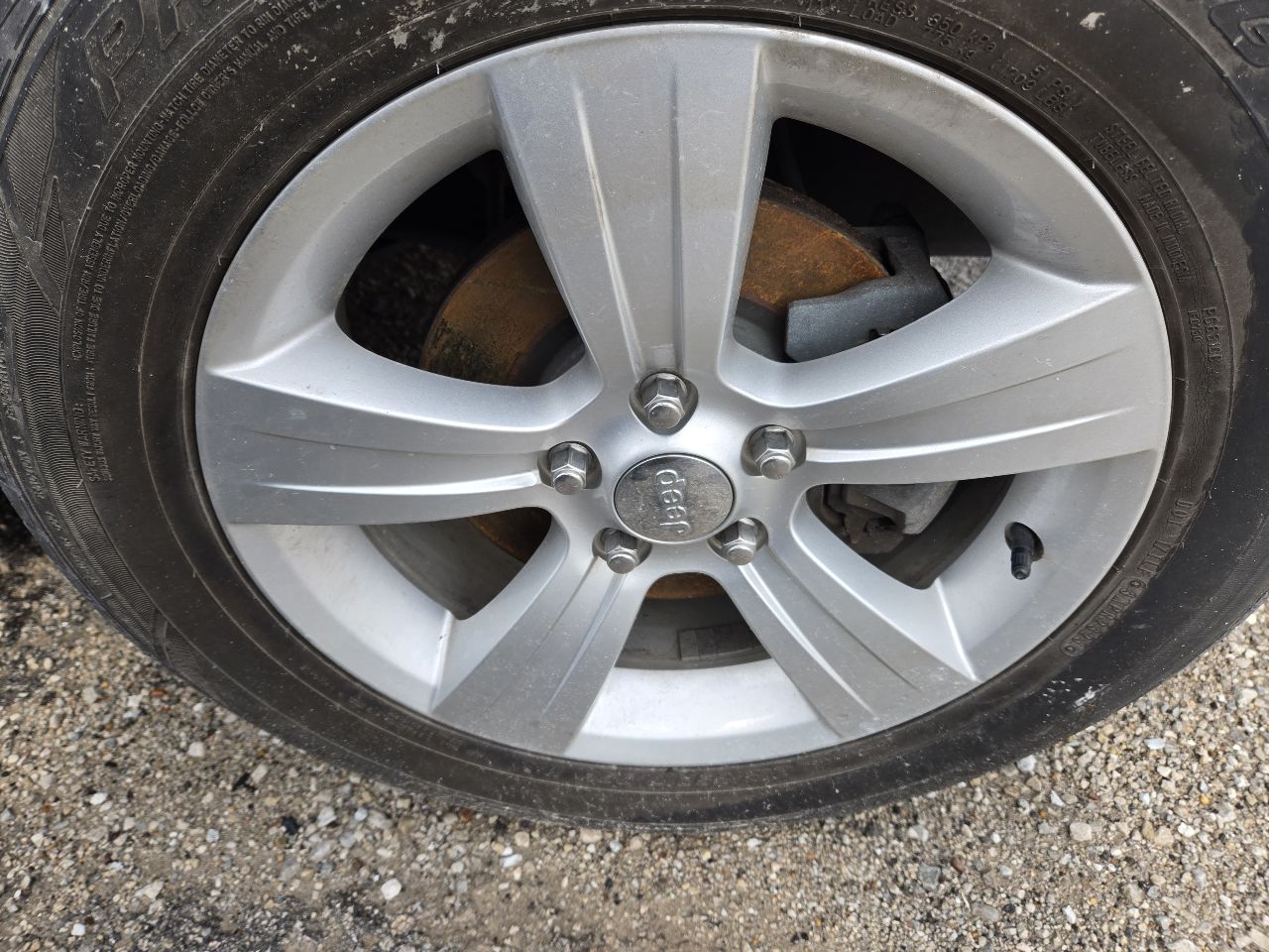 Vehicle/250452_07.jpg