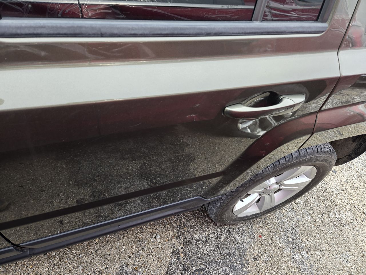 Vehicle/250452_10.jpg