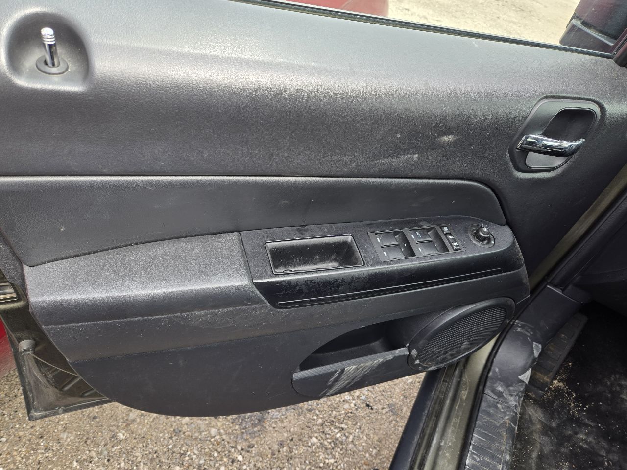 Vehicle/250452_12.jpg