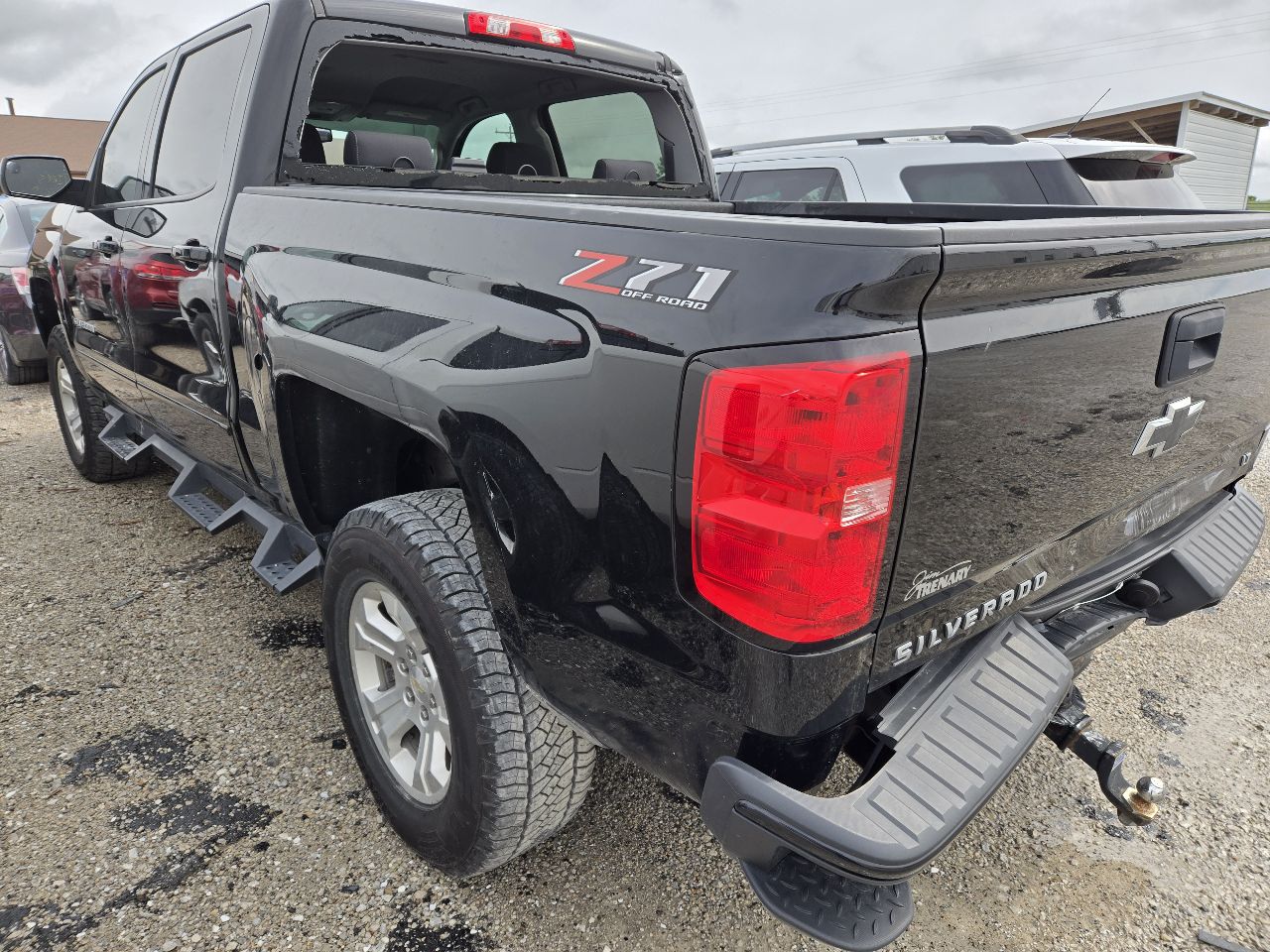 Vehicle/250453_03.jpg