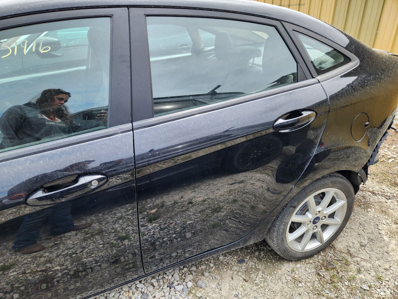 https://f005.backblazeb2.com/file/img-partshotlines-com/Inventory/EX441/Vehicle/250459_10.jpg