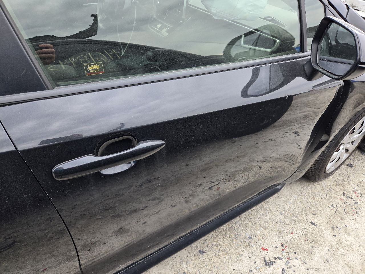 https://f005.backblazeb2.com/file/img-partshotlines-com/Inventory/EX441/Vehicle/250488_08.jpg